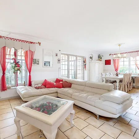 Stunning In With Kitchen Σπίτι διακοπών *