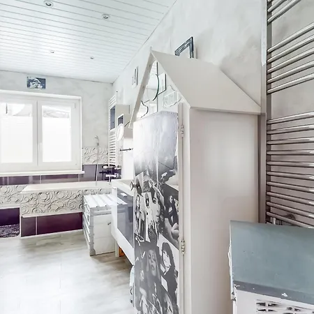 Σπίτι διακοπών Stunning In With Kitchen *